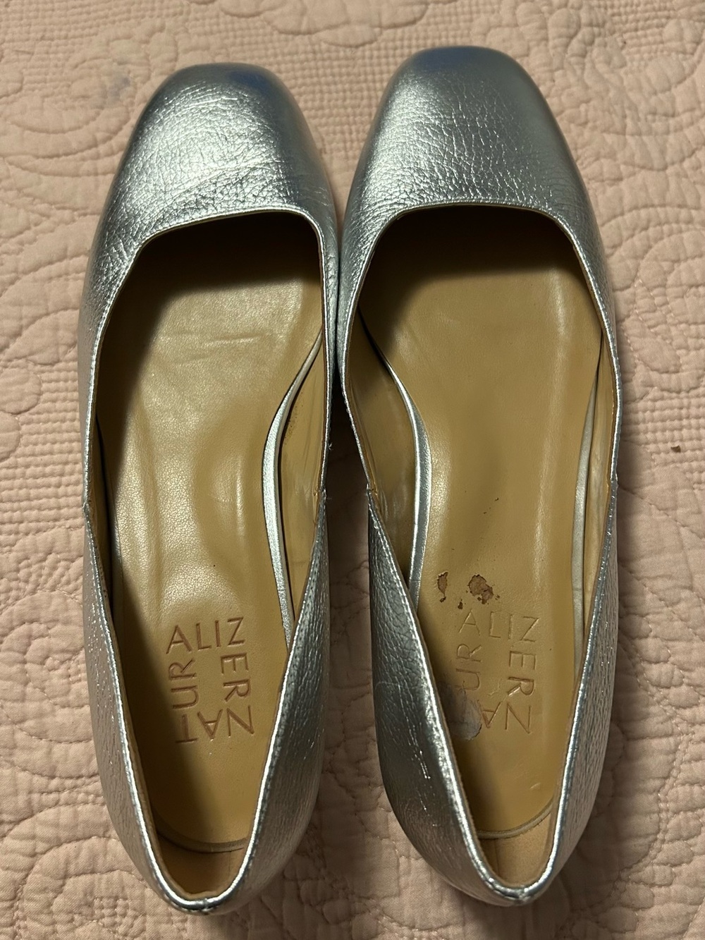 Naturalizer Flats